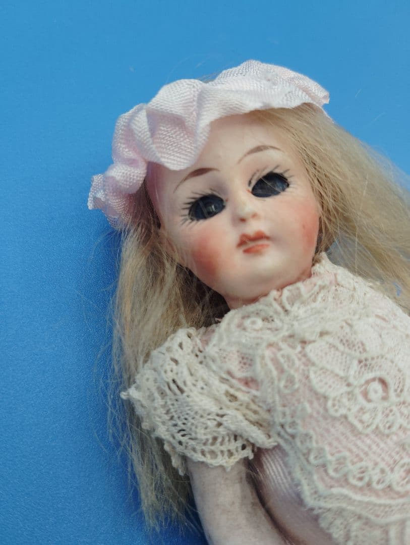 アンティークビスクドール ミニョネット オールドビスクドール - メルカリ