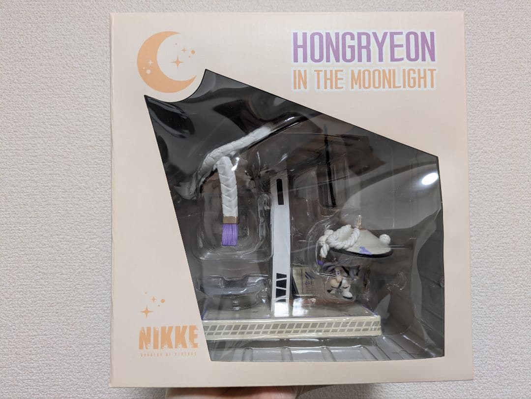 勝利の女神：NIKKE 紅蓮 テーブルランプ型デフォルメフィギュア - メルカリ