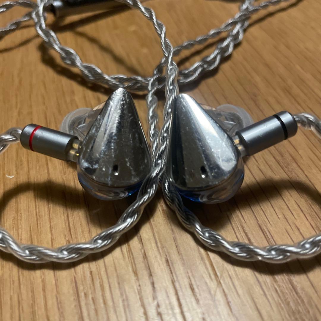 水月雨 MoonDrop ムーンドロップ Blessing3 リケーブル付き 水月雨 (MOONDROP) ムーンドロップ Blessing3 有線イヤホン 有線