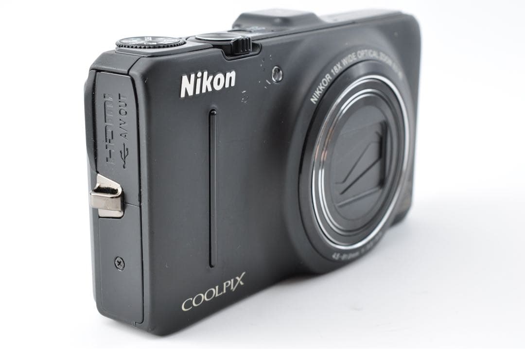 ◾️ 美品 ◾️ Nikon COOLPIX S9300 《元箱付き》