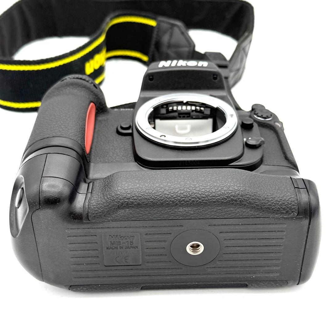 完動品】Nikon F100 + MB-15 フィルム 一眼レフ 動作確認済み - メルカリ