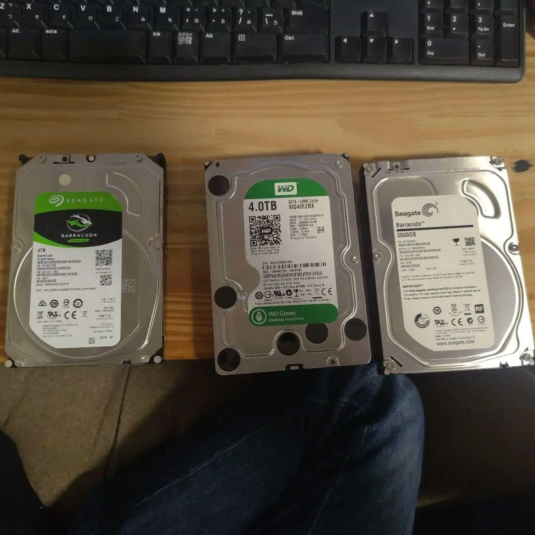 4TBを2本 3TBを1本 合計11TB Amazon.com: HITACHI 0F10311 2.0TB SATA 3.0Gb/s 3.0 7200 RPM 32MB