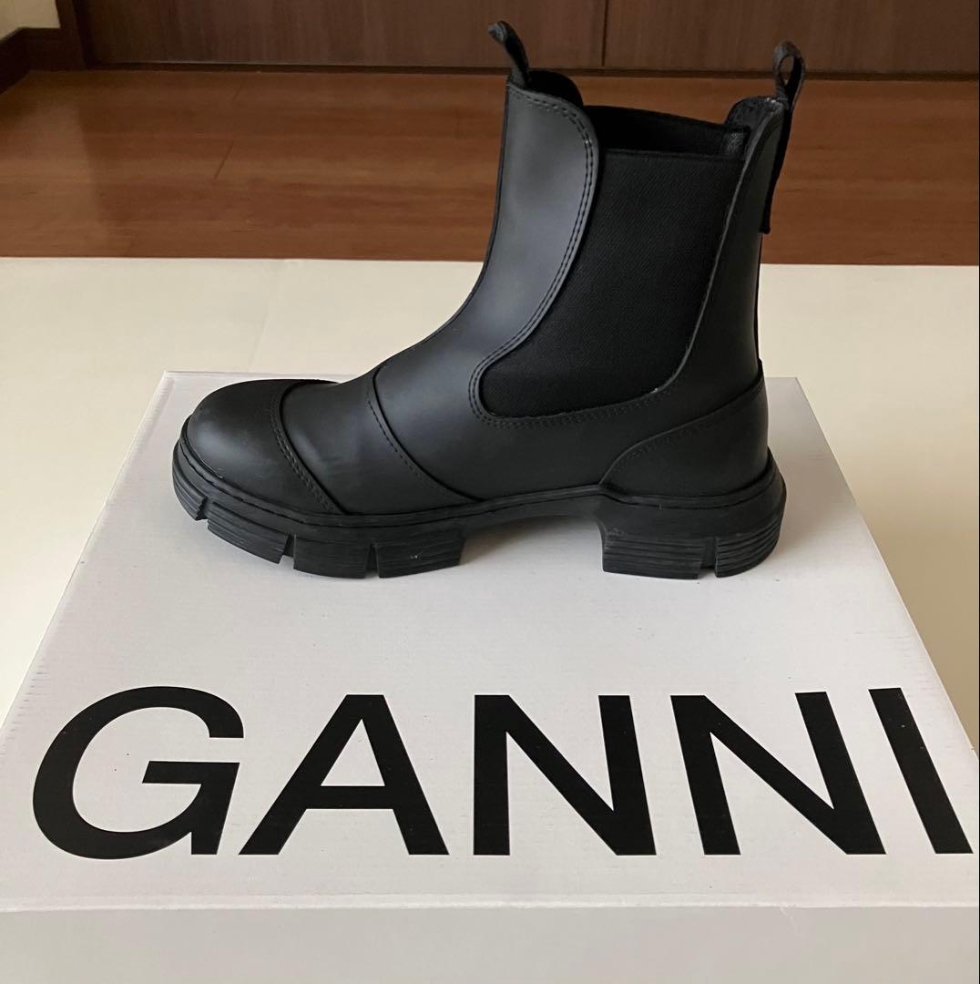 美品】GANNI ブラック サイドゴアブーツ size37 - メルカリ