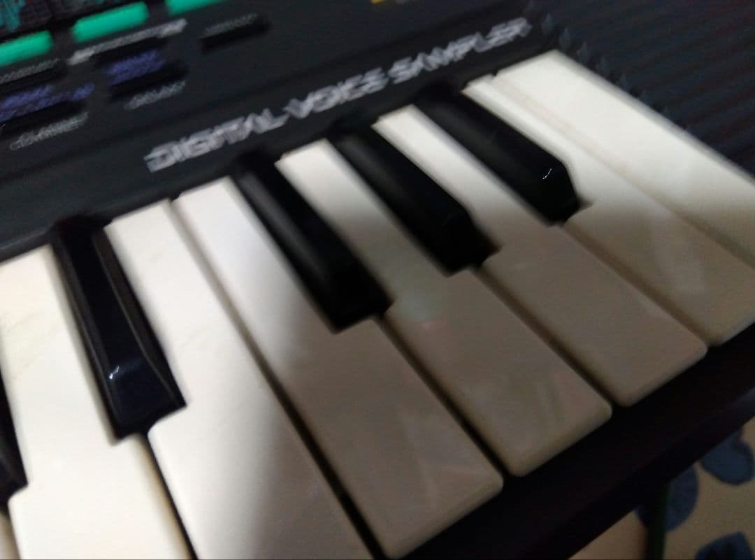 Yamaha Digital Voice Sampler vss-33