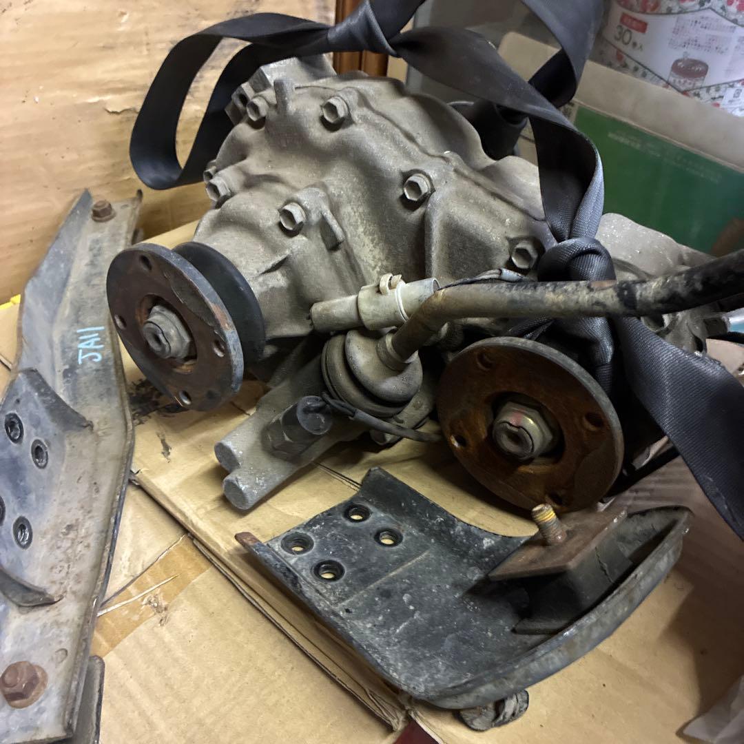 ja11トランスファー　5型　MTから取り外し。4wdスイッチあります。 ジムニー JA11】トランスファー取り外し方 - あだログ