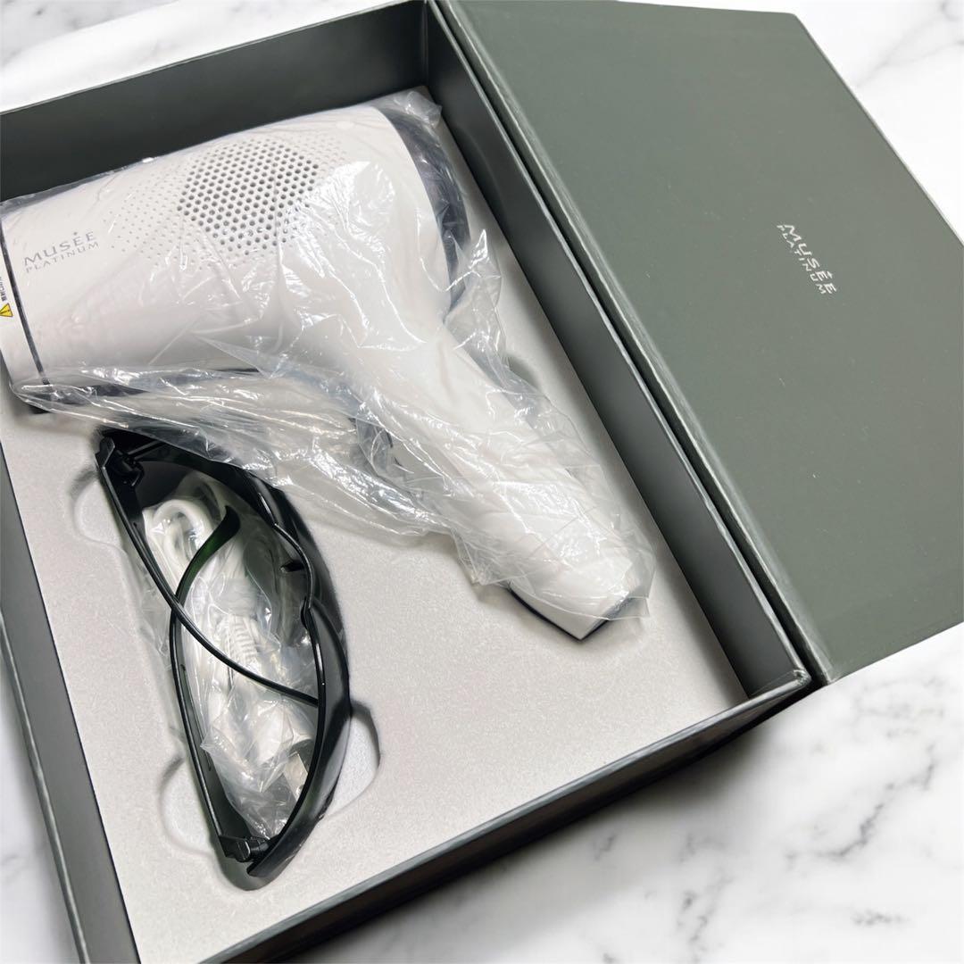 値下げ✨️美品✨️【ローション3本付】ミュゼ エピフォト スキンケアプロ 美容脱毛器 総額9万円ミュゼ エピフォトスキンケアプロ 美容脱毛器＆化粧水