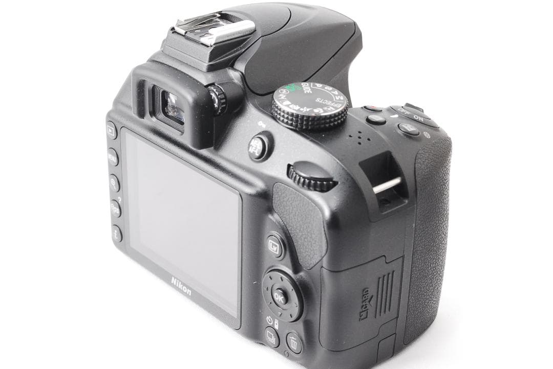 新品同様 Nikon D3400 低ショット数 Bluetooth スマホ転送 - メルカリ