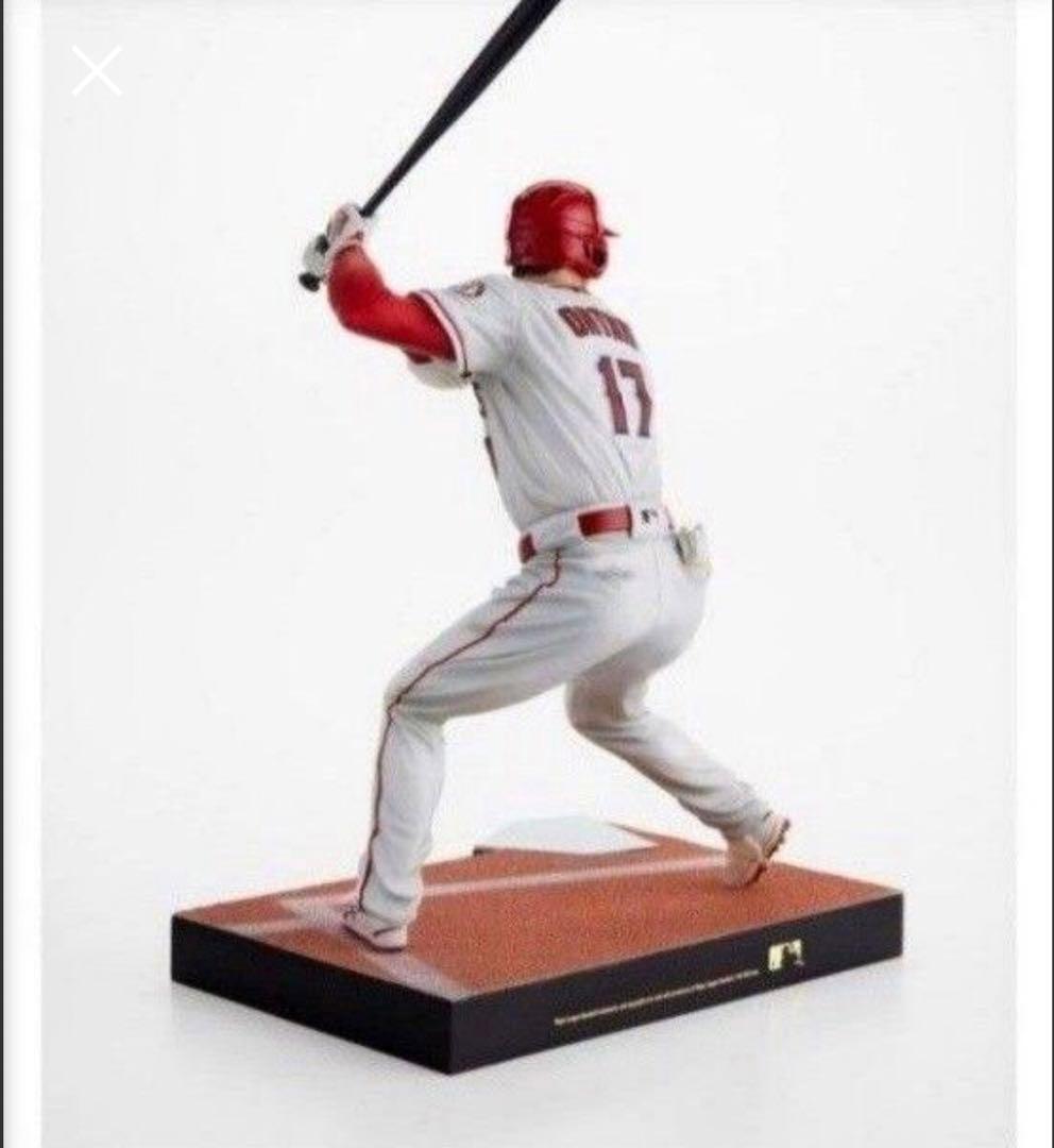 MLB公式ライセンス大谷翔平プレミアムフィギュア2体 - メルカリ