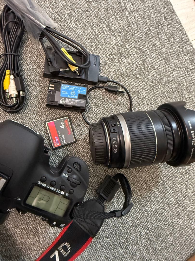 Canon EOS 7D EF-S 18-200mm セット Amazon.com : Canon EOS-7D Digital SLR Camera/Lens Kit, with EF-S