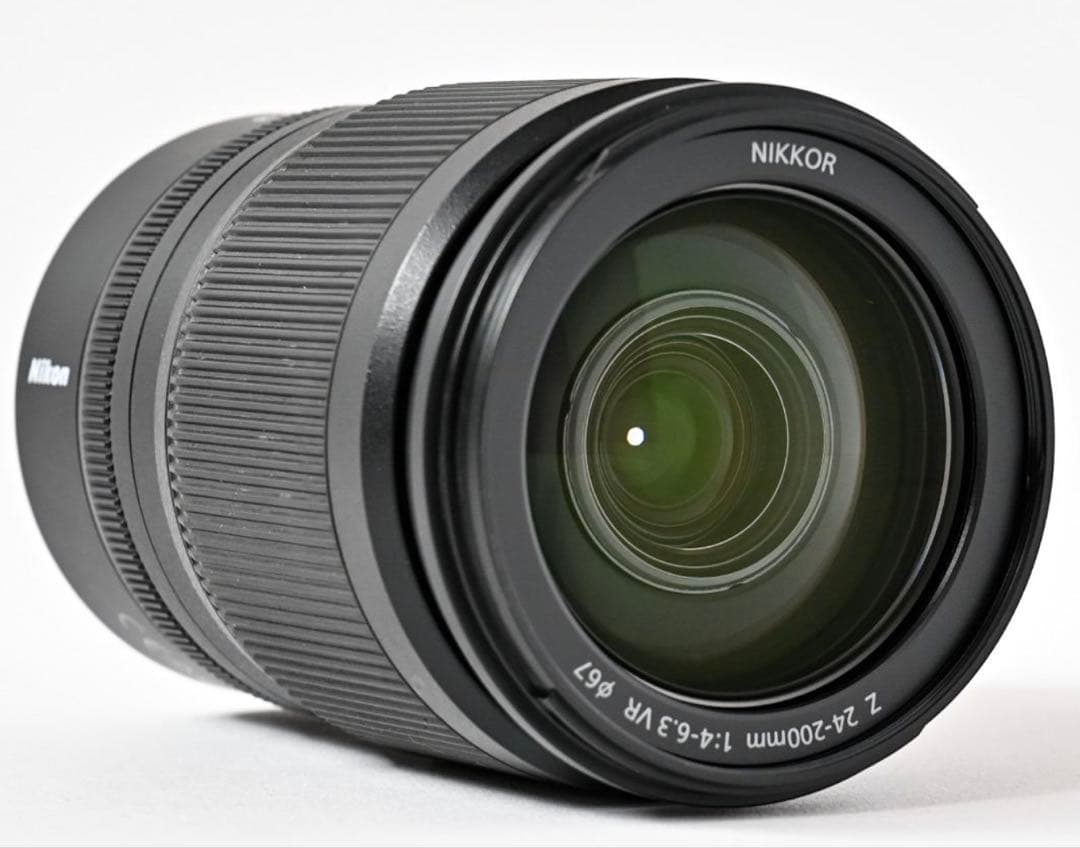 NIKKOR Z 24-200mm f/4-6.3 VRレンズ