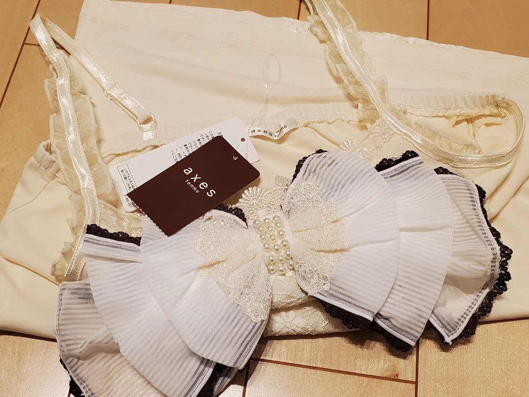 【新品】axes femme BIGリボンキャミソール y2k 00s axes femme（アクシーズ ファム） キャミソール レーシービッグリボン