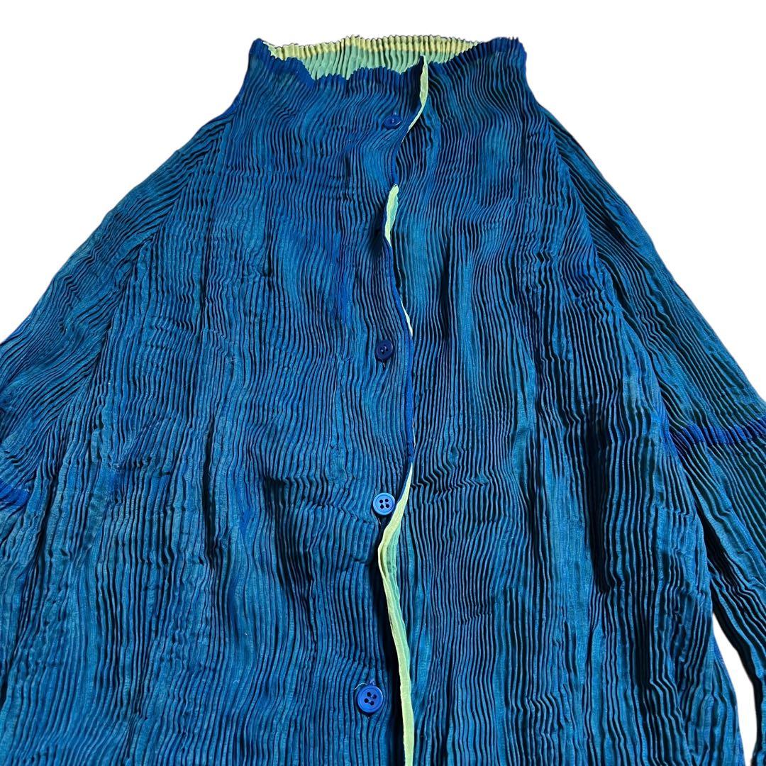 タグ取れ issey miyake ランダムプリーツ リバーシブル カーディガン