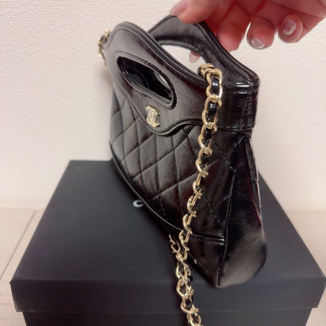 CHANEL ブラックレザー 31ナノ ミニショルダーバッグ ノベルティ