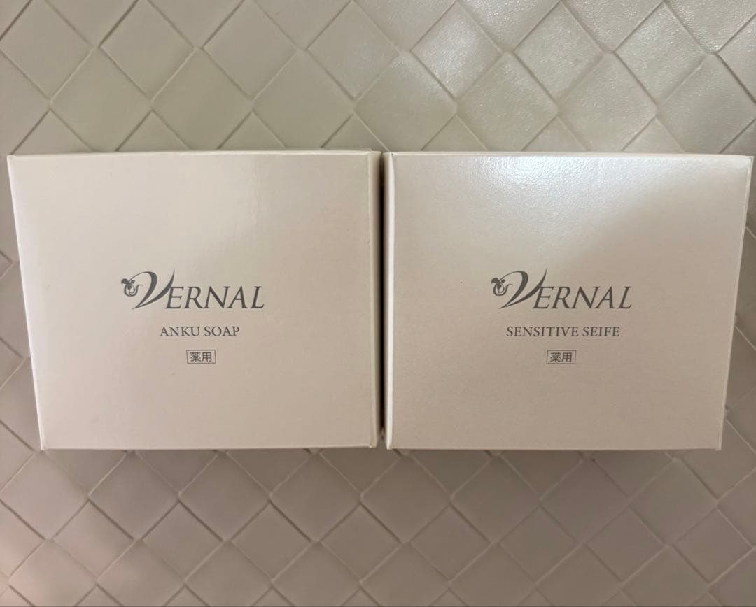 ヴァーナル 薬用アンクソープ90g&センシティブザイフ90gセット 新品