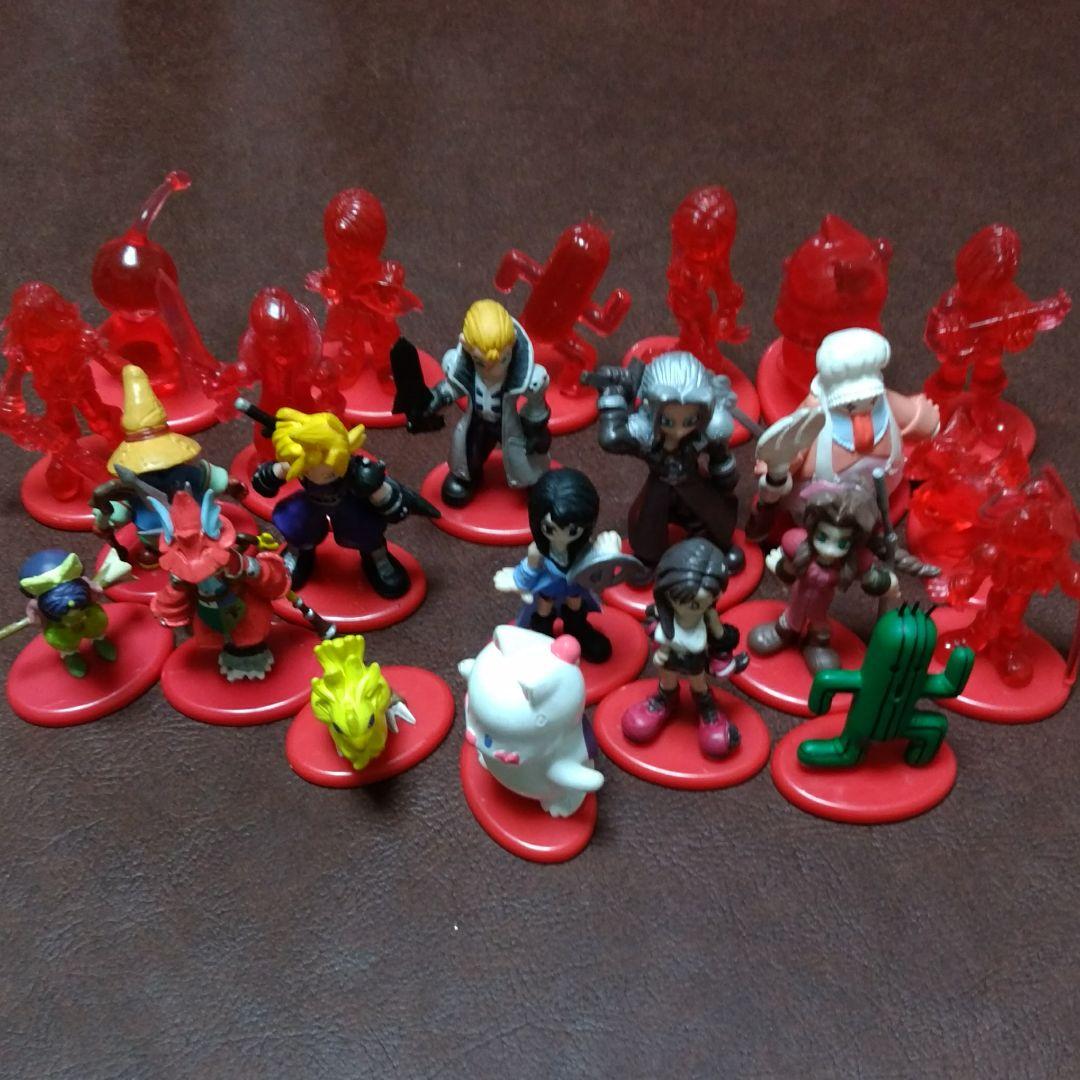 ファイナルファンタジー コカコーラおまけフィギュア - メルカリ