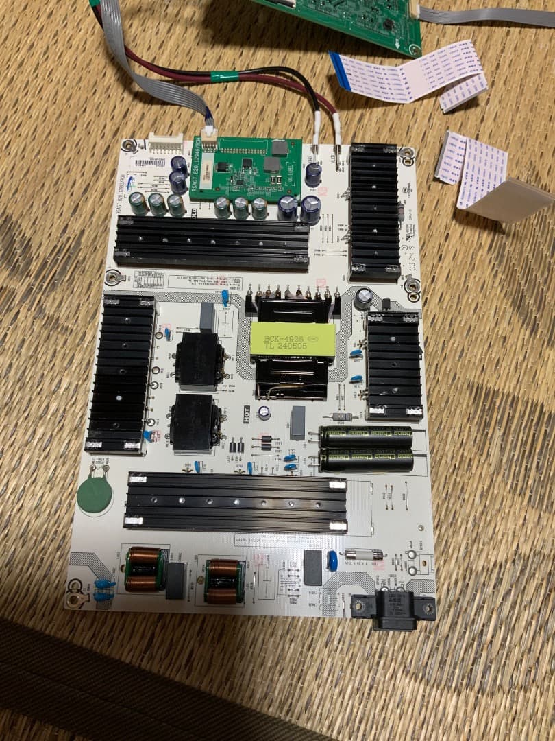 ハイセンス 65U8K 電源基板 バックライト制御基板 テレビ - メルカリ