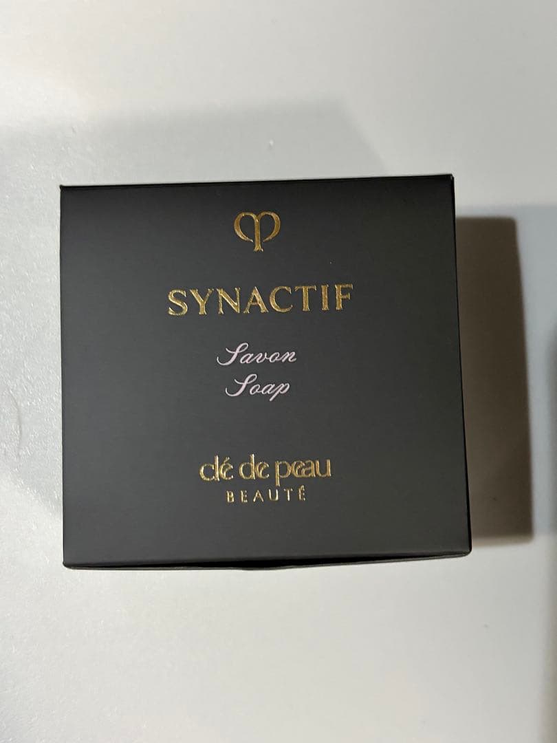 クレ・ド・ポー ボーテ シナクティフ サボン 100g クレ・ド・ポー ボーテ シナクティフ / サボンn 100gの公式商品情報