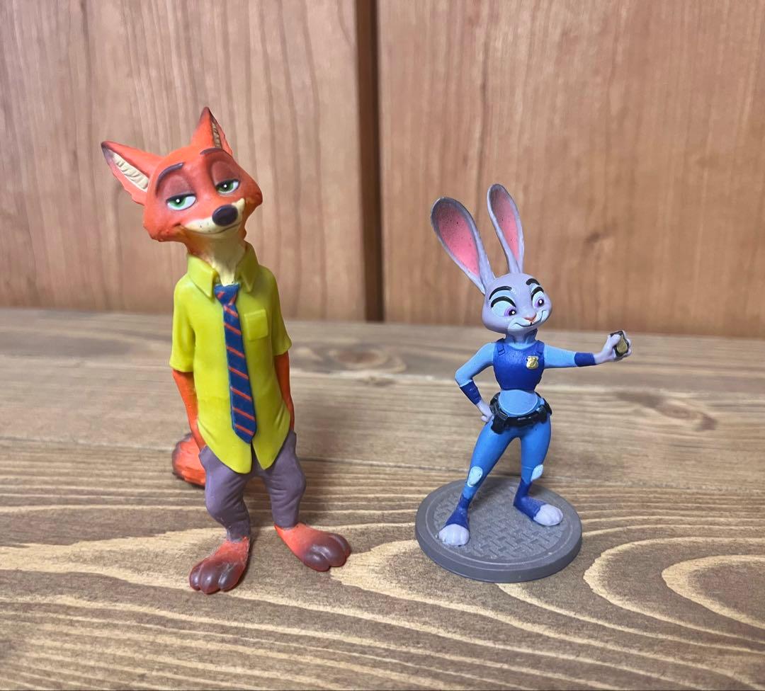 ズートピア】ジュティ&ニック フィギュア !!最終値下げ - メルカリ