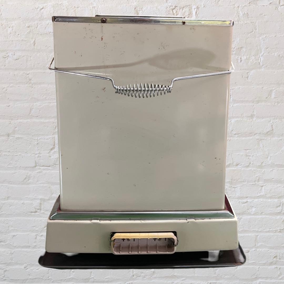 中古品）トヨクニ TSK-515 レトロ 石油ストーブ。