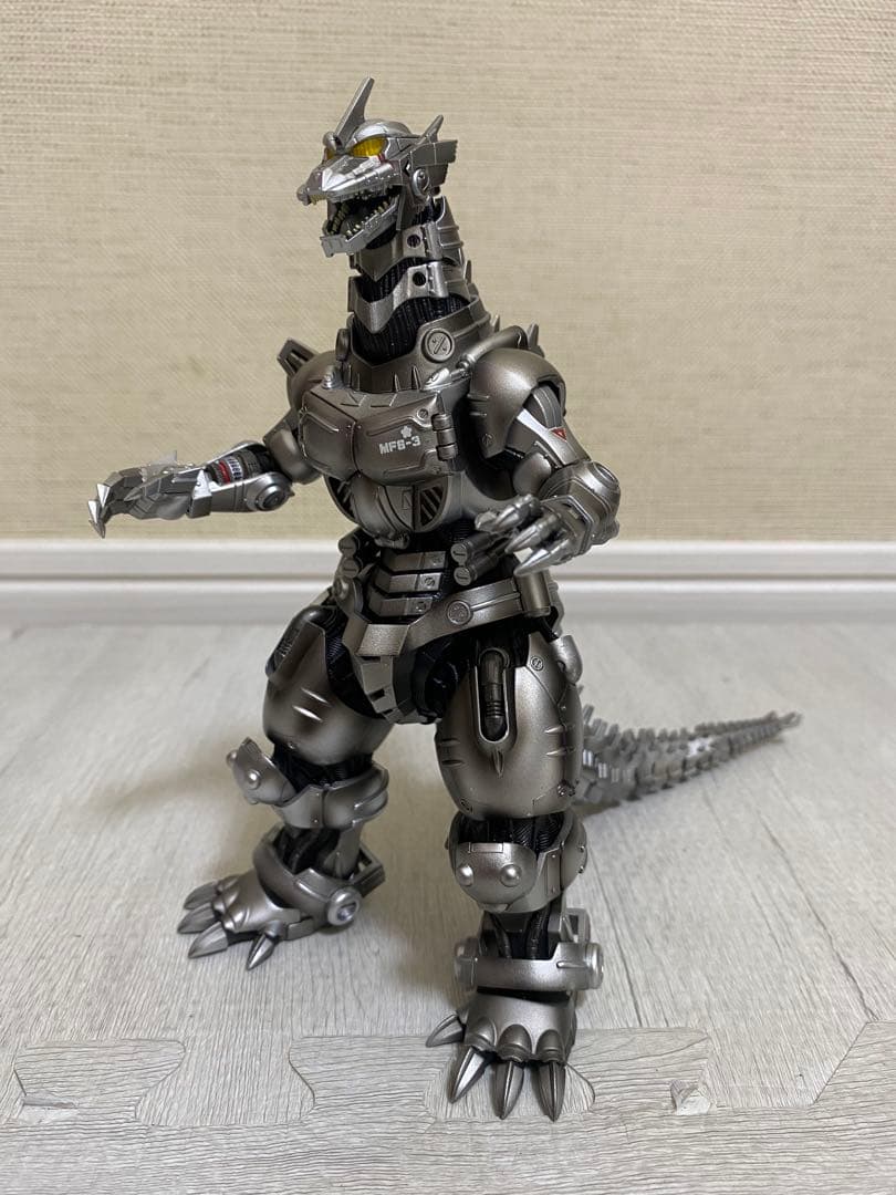 S.H.MonsterArts 3式機龍（重武装型、高機動型）