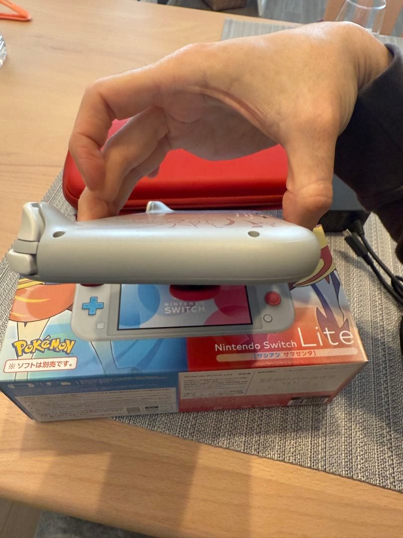 お得 4点セット】Nintendo Switch Lite ポケモンデザイン - メルカリ