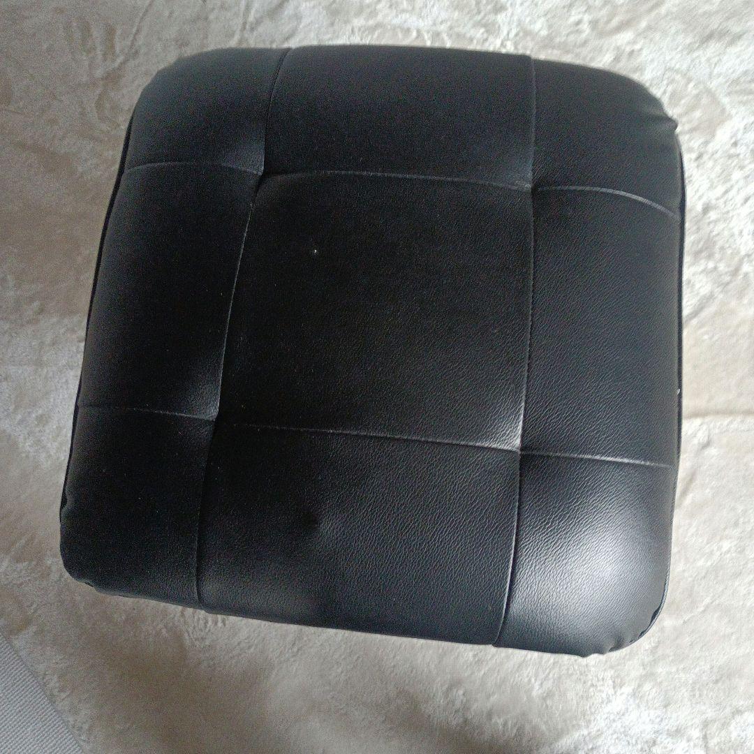 引き取り限定)黒い合成皮革のオットマン - メルカリ