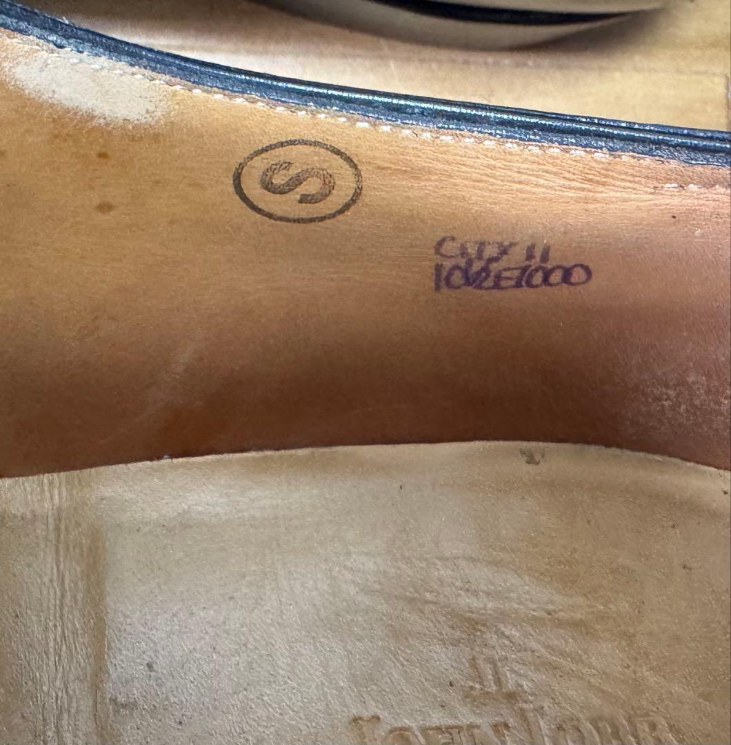 美品ジョンロブ 黒 シティ2 10 1/2E - メルカリ