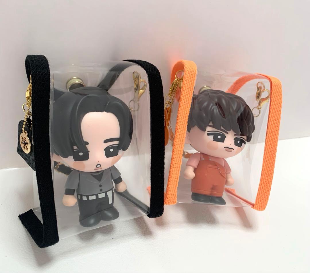 みー様専用 すのチルソフビポーチ 黒 オレンジ SnowMan 目黒蓮 向井