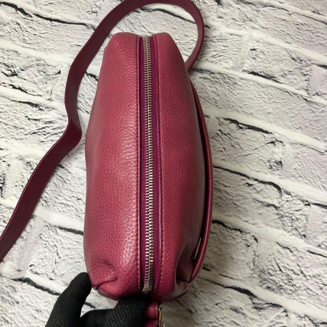 美品✨ヒロフ 現行モデル ヴィータ シボ革 Hロゴ ショルダーバッグ