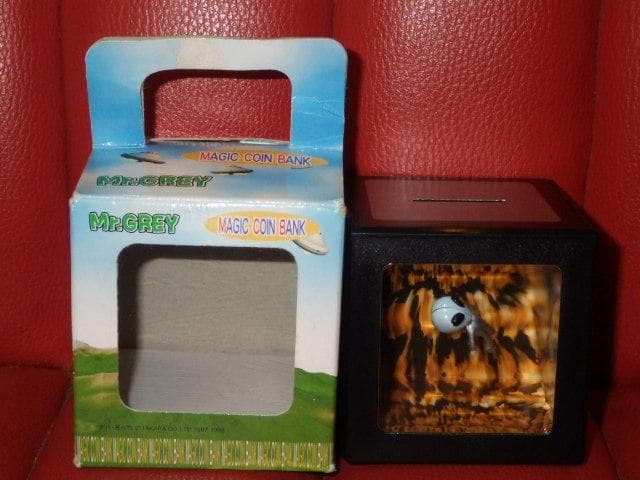 90'S☆宇宙人☆マジックバンク☆貯金箱☆ビンテージ☆UFO☆トリック