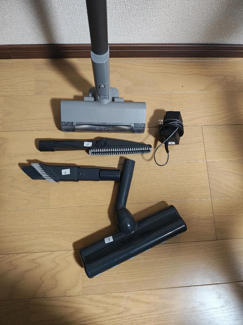 パナソニック☆掃除機☆2023年製☆MC-SB53K☆バッテリーの状態良好☆3