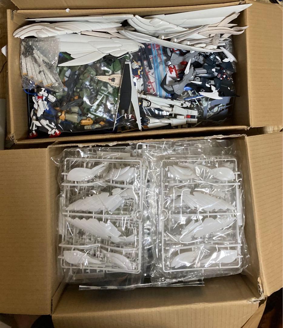ガンプラ　hg mg rg など　ジャンクパーツ大量まとめ売り ガンプラ まとめ売り 大量 ジャンク MG RG HG 40体以上｜Yahoo!フリマ