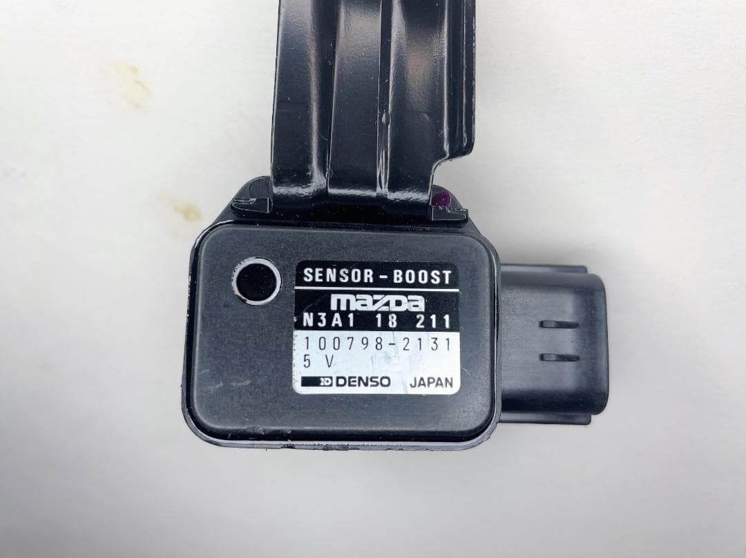 RX-7 FD3S ブーストセンサー 圧力センサー N3A1-18-211 純正 - メルカリ