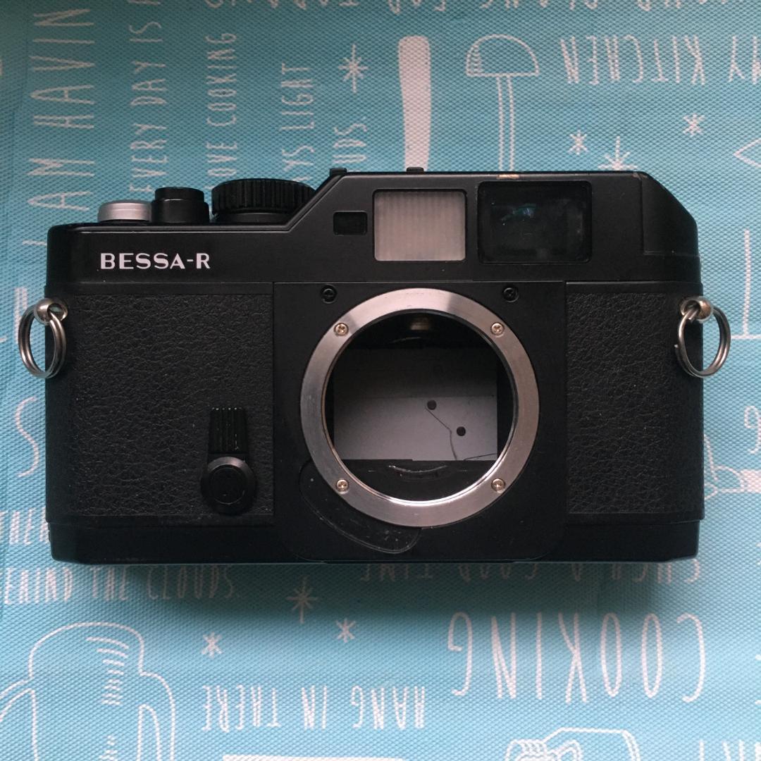 《難あり実用》 ベッサR コシナ フォクトレンダー、箱・取説・付属ストラップ付