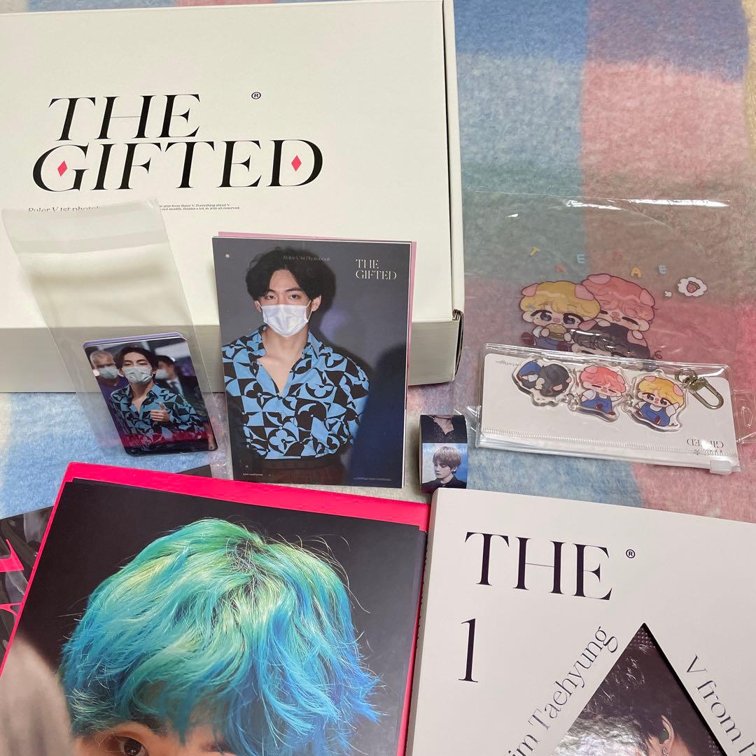 BTS V テヒョン テテTHE GIFTED マスター Ruler V 写真集 - メルカリ