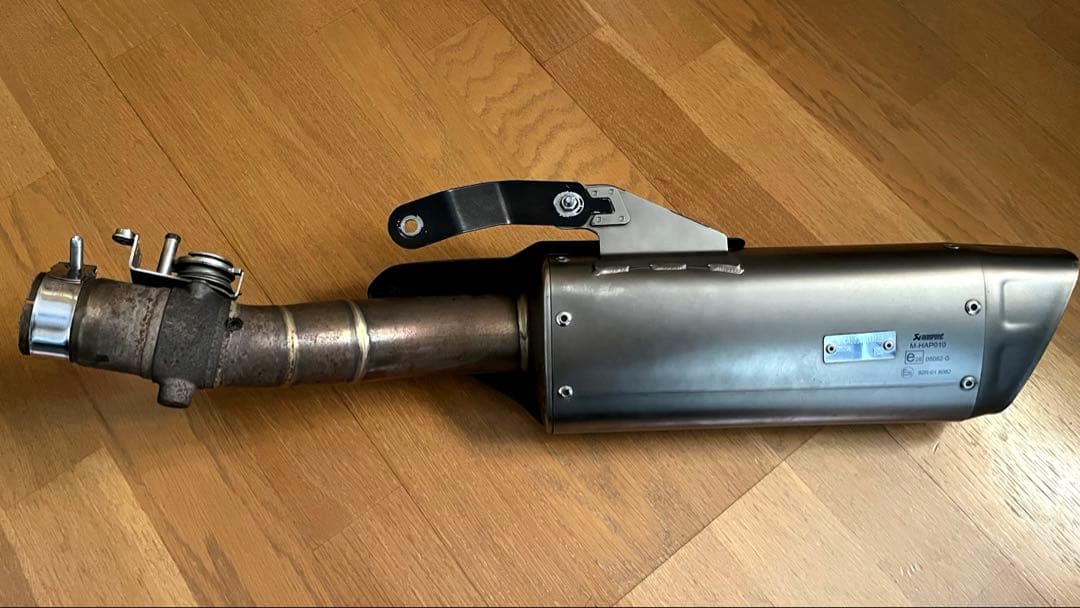 YZF-R6 BN6型 Akrapovic マフラー JMCA認証 - メルカリ