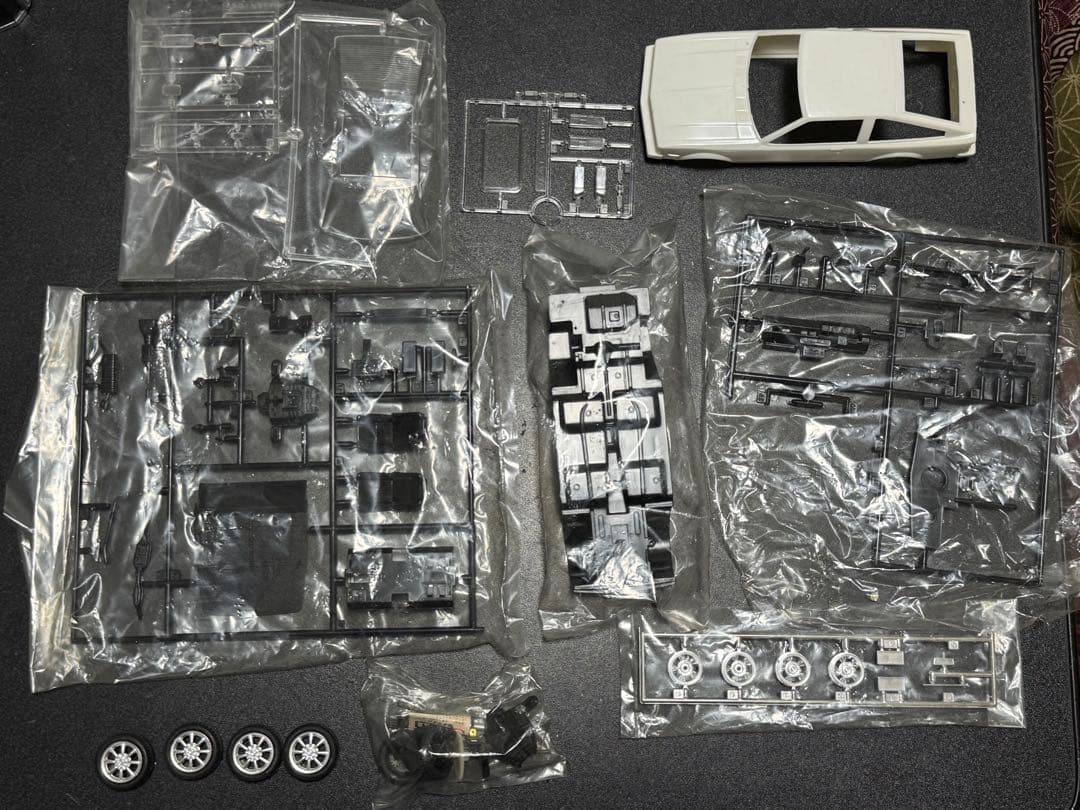 F*y様 【訳有•廃版・組立向け】旧フジミ•TE71 カローラ