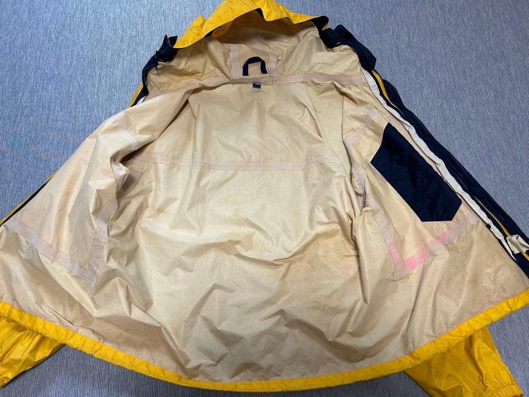 珍品】パタゴニア フルジップナイロンアノラック 香港製 - メルカリ