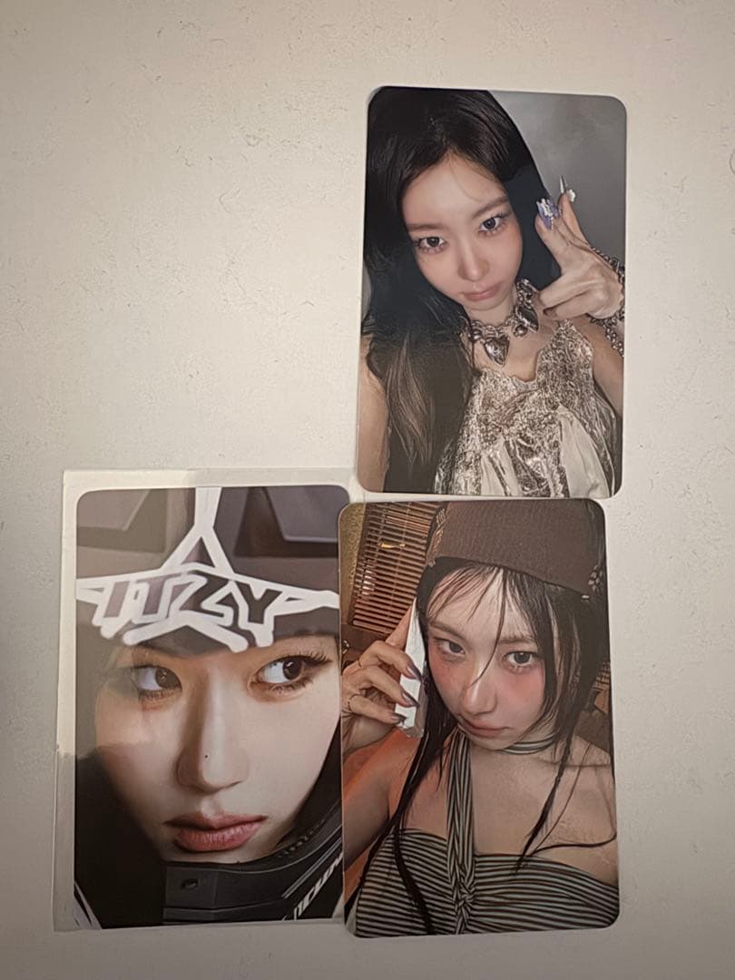 itzy チェリョン トレカ セット onair - メルカリ