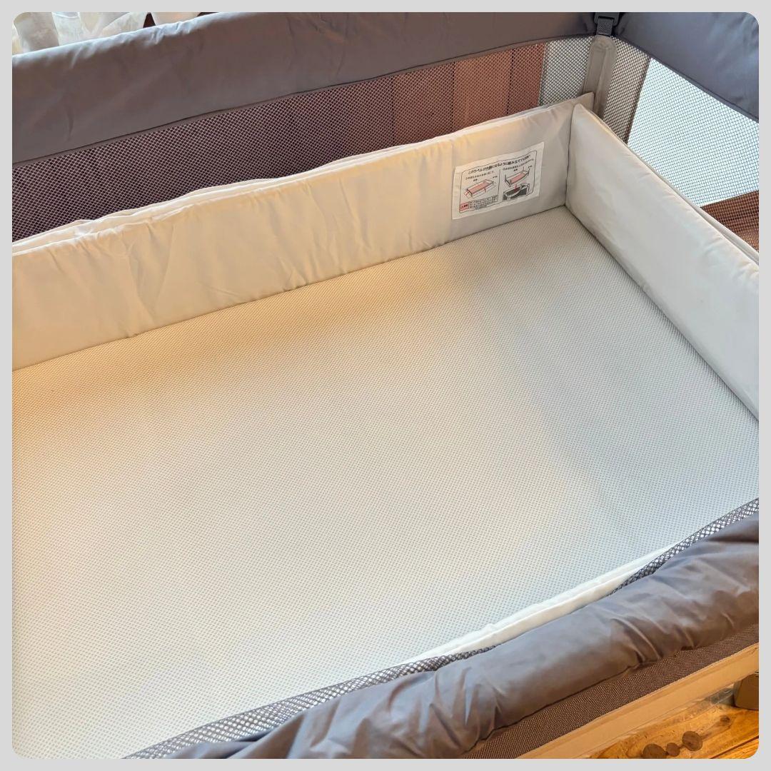 《美品❣️送料無料❣️》アップリカ　ベビーベット　ココネルエアー　ベア