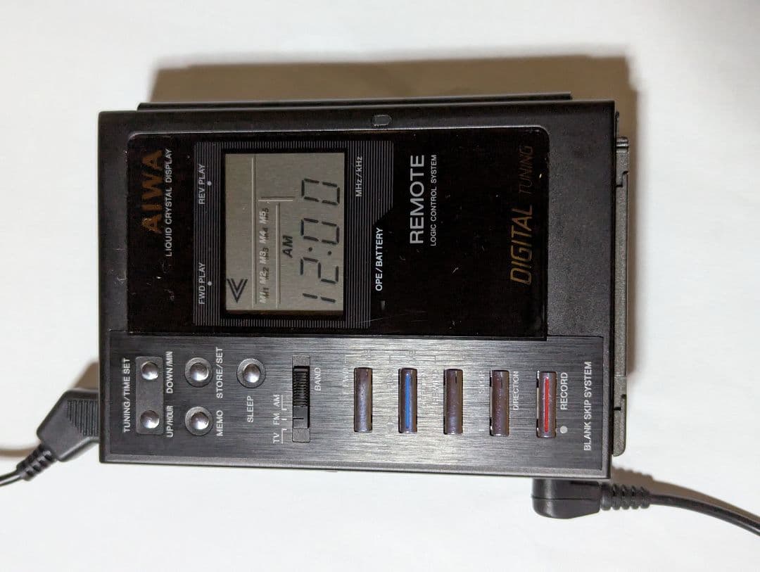 ぱ*ん様 レア レトロ AIWA HS-JX10 カセットプレーヤーセット - メルカリ