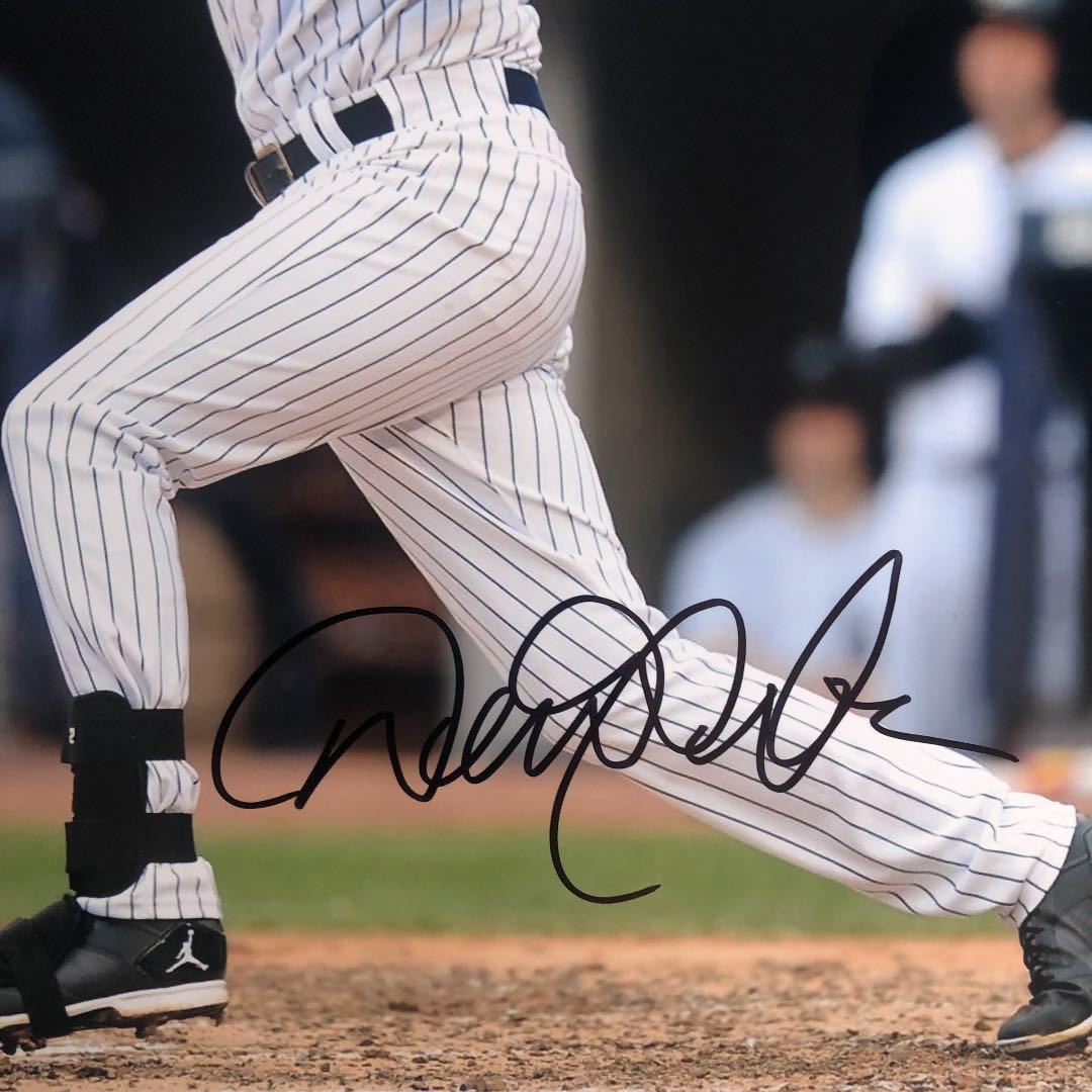 SALE】MLB デレク・ジーター 直筆サイン ヤンキース - メルカリ