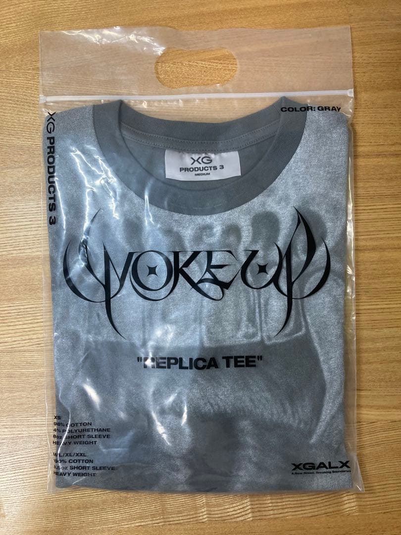 Mサイズ】XG Tシャツ WOKE UP Replica Tee - メルカリ