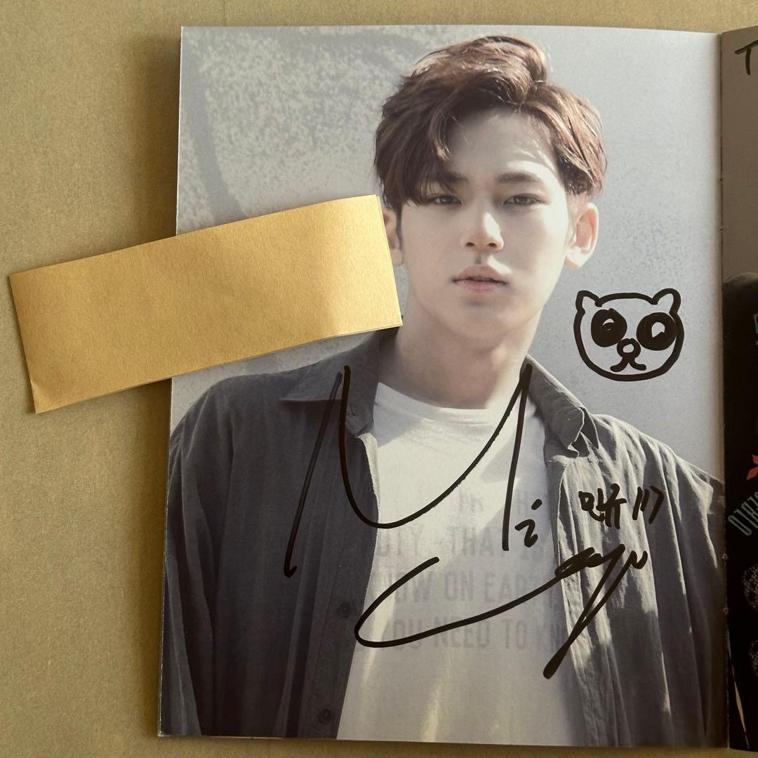 SEVENTEEN セブチ サイン - メルカリ