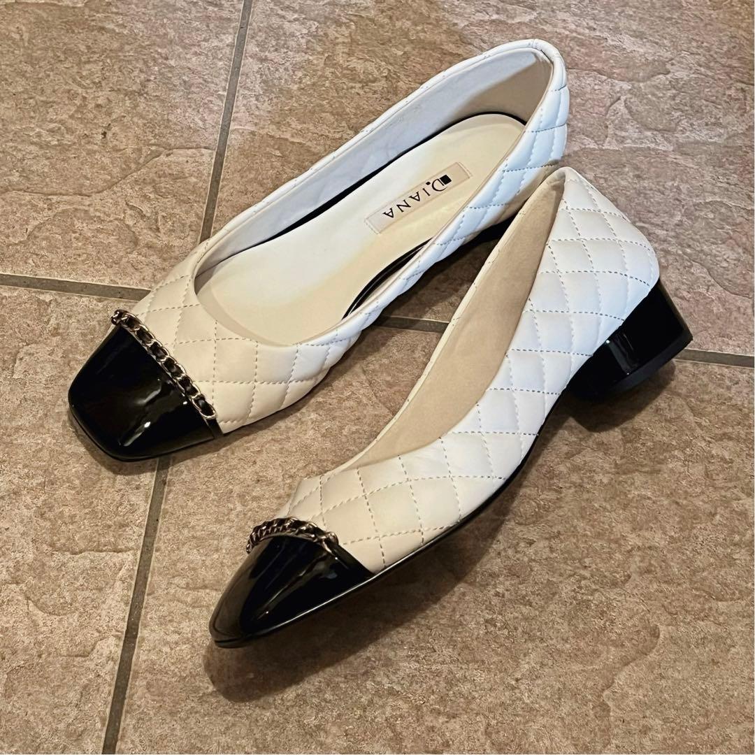 ダイアナ パンプス キルティング エナメル ゴールドチェーン - メルカリ