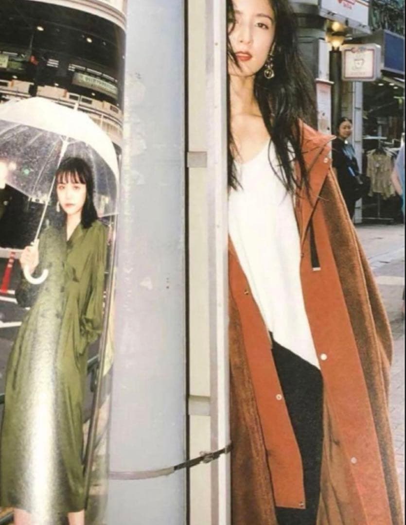 非売品‼️ 鈴木親 『SLY TOKYO』 小松菜奈