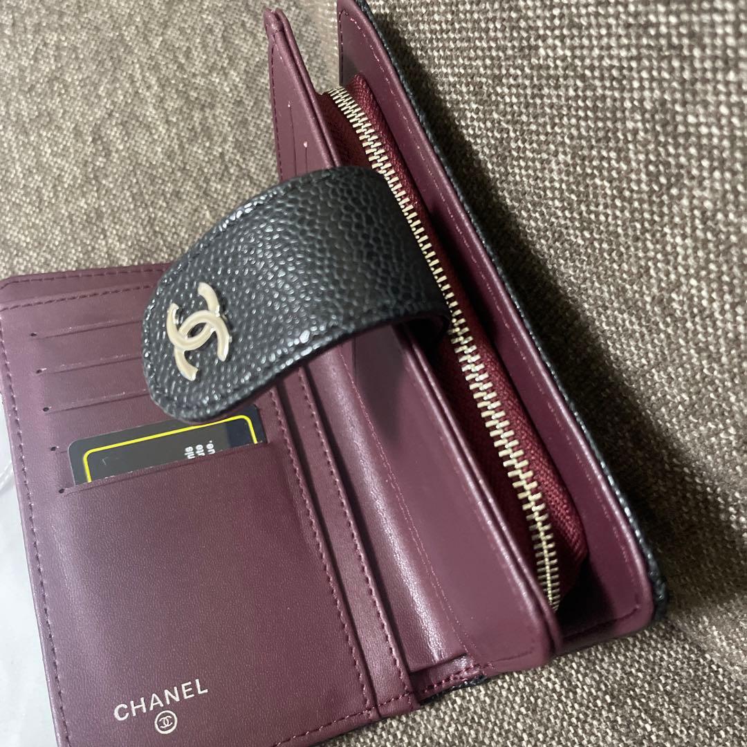 CHANELノベルティ財布 二つ折り - メルカリ