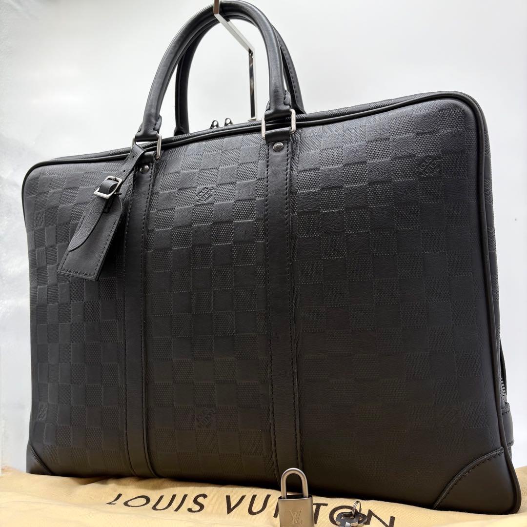 【極美品】ルイヴィトン ダミエ アンフィニ ポルトドキュマン ヴォワヤージュ 黒 ポルト ドキュマン・ヴォワヤージュ ダミエ・アンフィニ｜ルイ