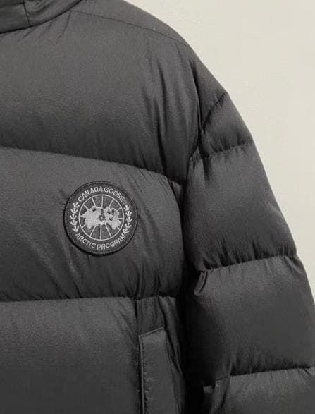   《人気》ブラックダウンジャケット