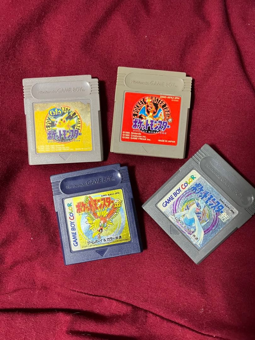 【状態良】ポケモン　ゲームボーイ　赤　ピカチュウ　金　銀 ポケモン ピカチュウ 金 銀 クリスタル ピンボール ファイアレッド